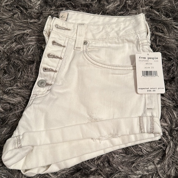 Free People size 25 shorts NWT - Picture 7 of 7